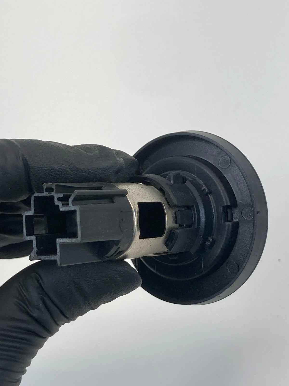 2007-2025 FORD EXPEDITION 12V AUXILIARY POWER POINT 4L3X-19A487-8CW OEM