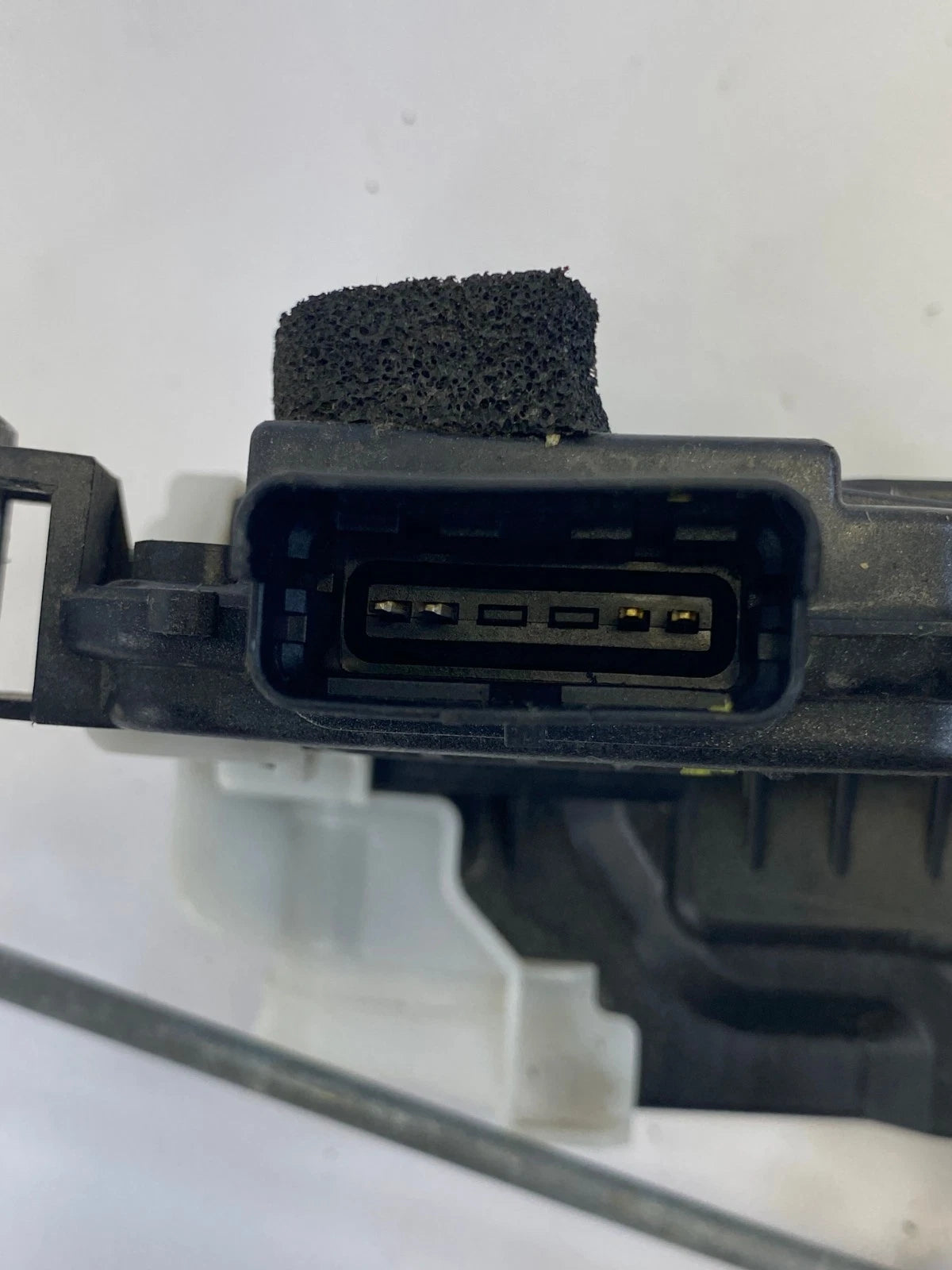 10-13 KIA FORTE RR RIGHT POWER DOOR LOCK LATCH ACTUATOR ASSEMBLY OEM 31420-1M020