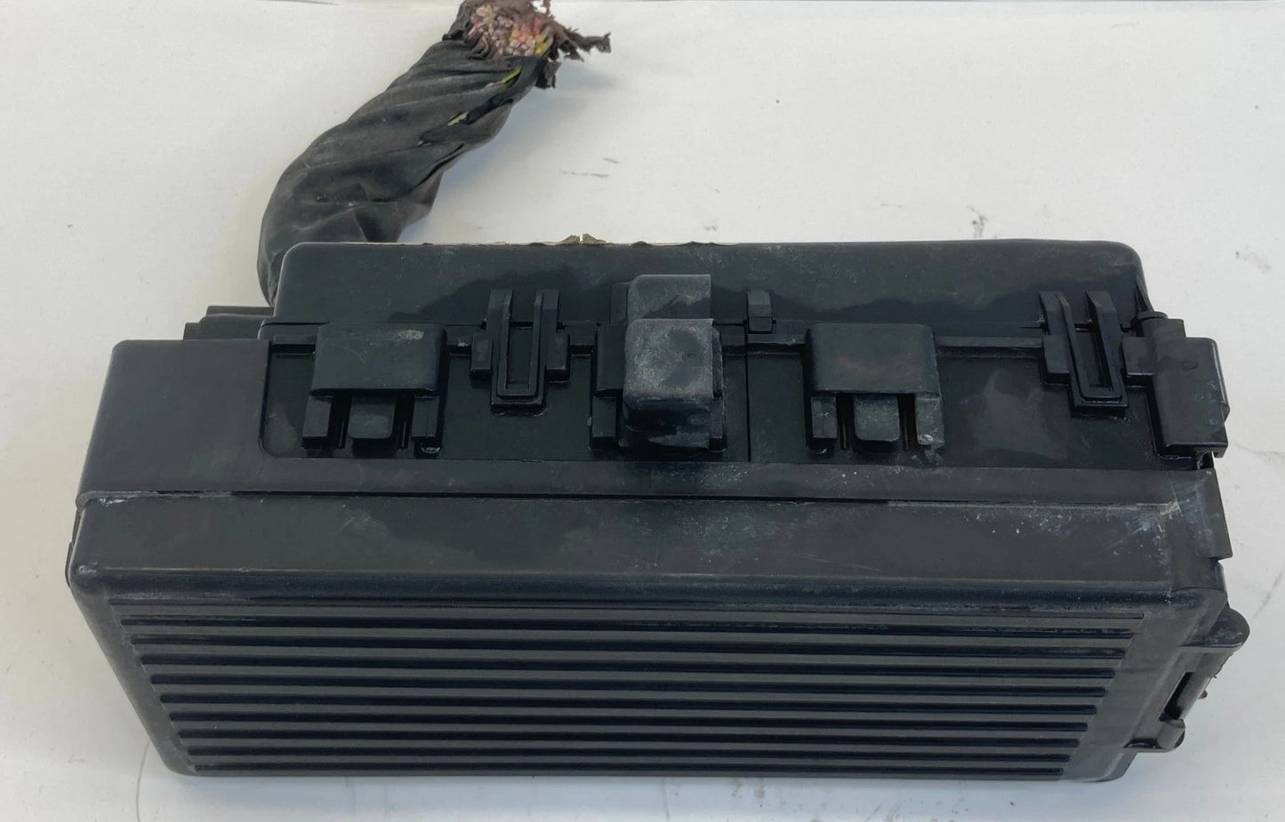 03-05 FORD EXPLORER SUV 4.6L ENGINE FUSE RELAY BOX BLOCK JUNCTION 3L2T-14398-ASC