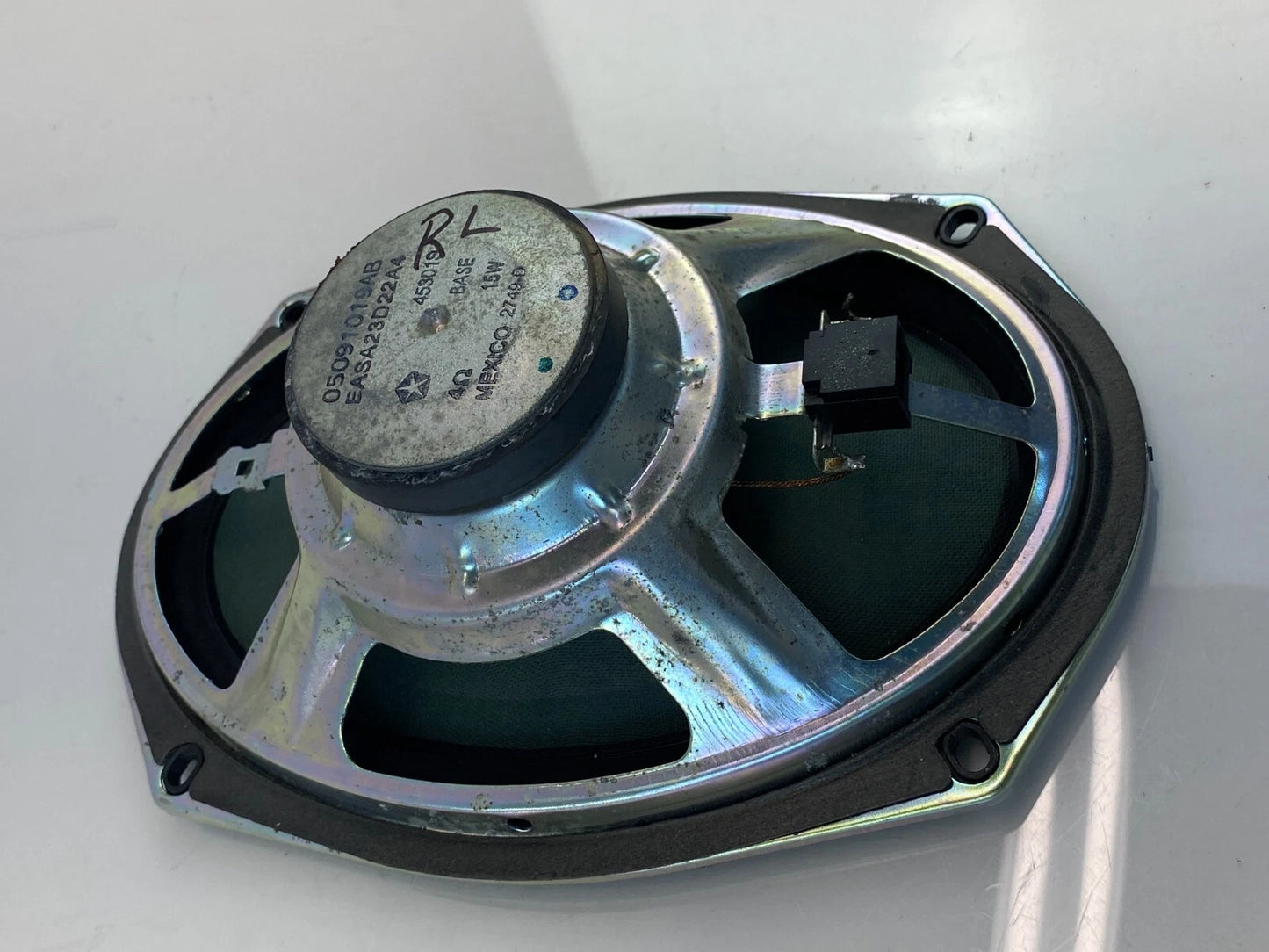 2007-2017 JEEP PATRIOT REAR LEFT SIDE DOOR SOUND SYSTEM AUDIO SPEAKER 05091019AB