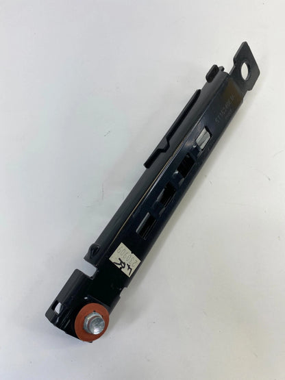 2007-2011 HYUNDAI ACCENT 3-DR FRONT RIGHT SEAT BELT HEIGHT ADJUSTER 5116340E1A
