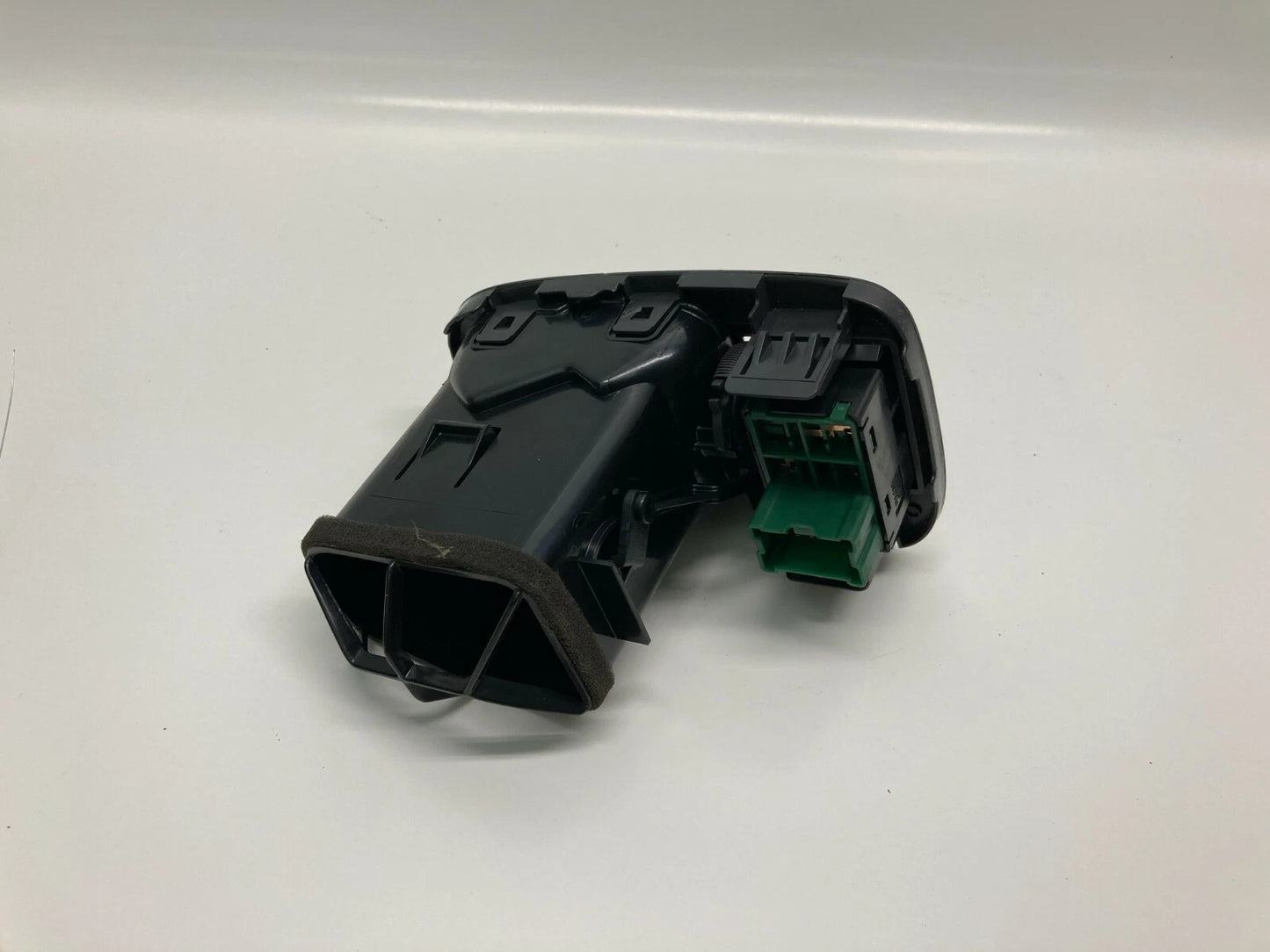 97-00 INFINITI QX4 LEFT DRIVER DASH AC AIR VENT W/ MIRROR SWITCH 68761-0W000 OEM