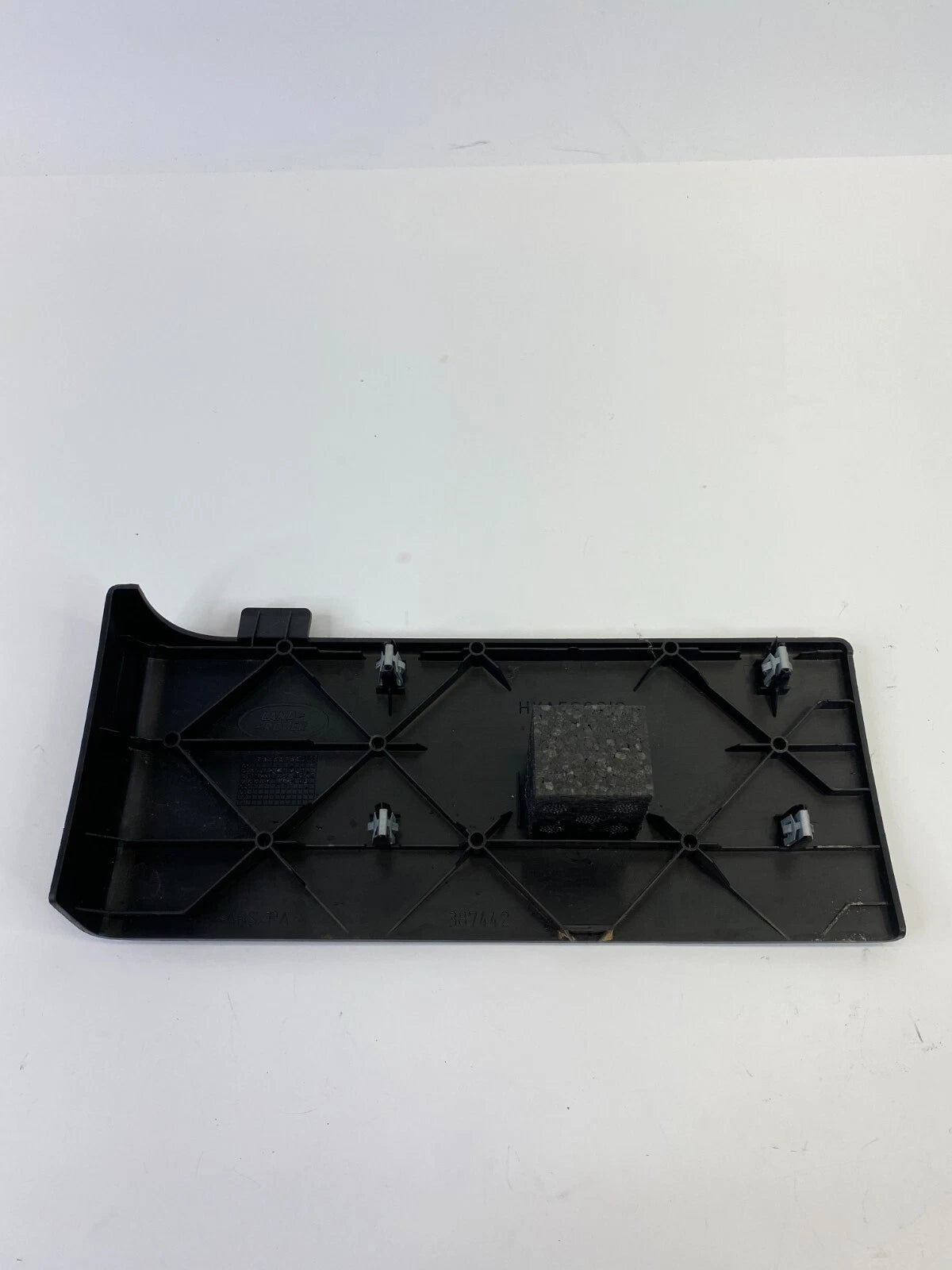 2006-2013 RANGE ROVER SPORT REAR RIGHT SEAT BOLT COVER TRIM PANEL ASSY HXA500210