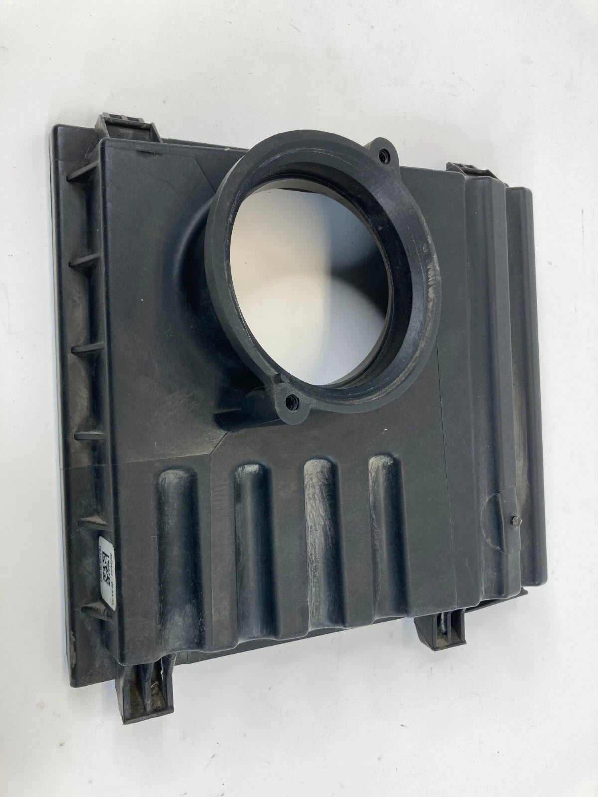 2006-2009 CHEVROLET IMPALA AIR CLEANER UPPER HOUSING FILTER COVER 15871617 OEM