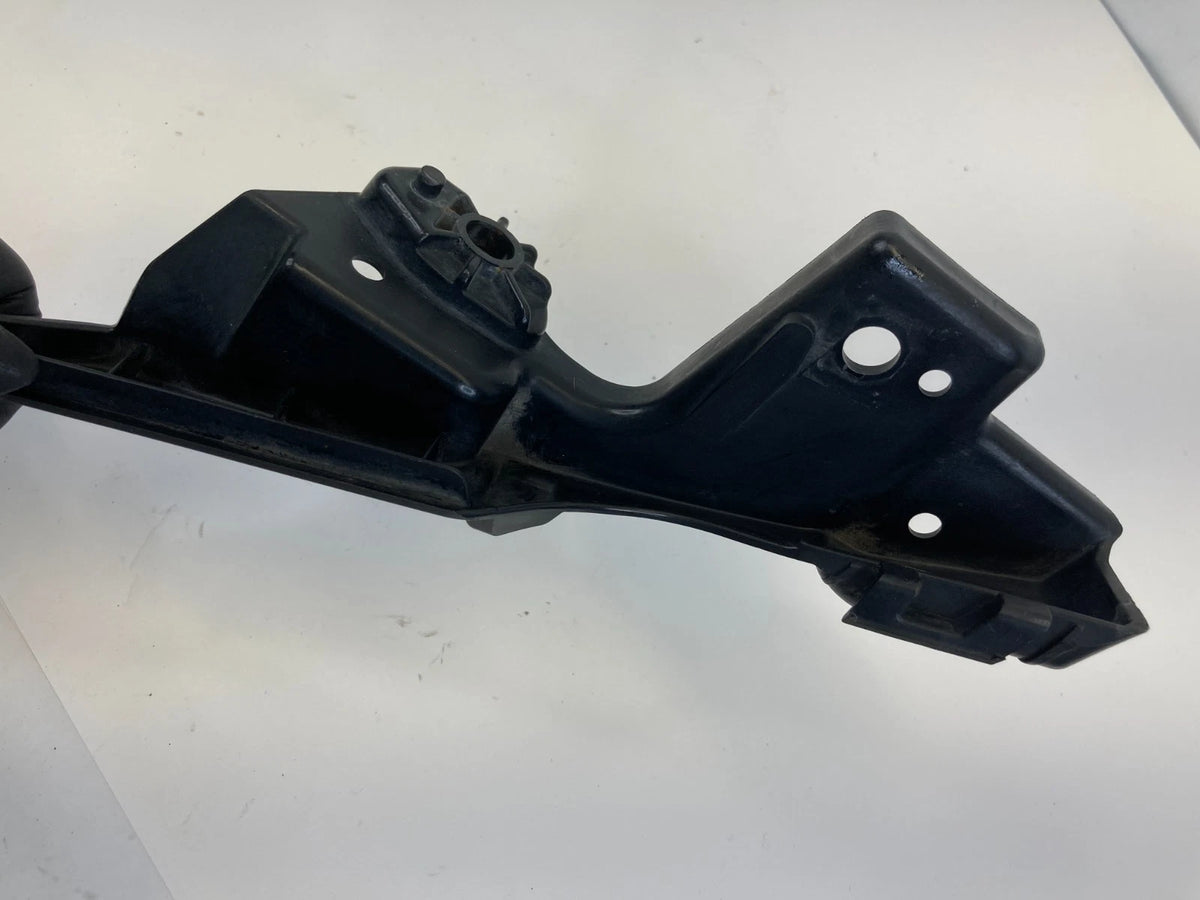2015 2016 2017 HONDA FIT FRONT LEFT SIDE HEADLIGHT LAMP MOUNT BRACKET OEM