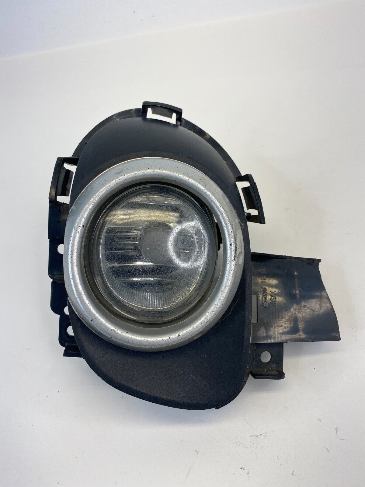 2004 2005 2006 Mazda 3 Left Driver Side Fog Light Lamp Assembly 114-61064 OEM