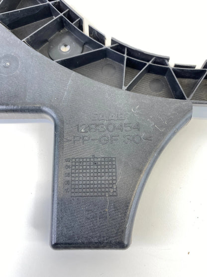 2004-2011 SAAB 9-3 93 REAR RIGHT OUTER BRACKET SIDE SUPPORT BUMPER RETAINER OEM