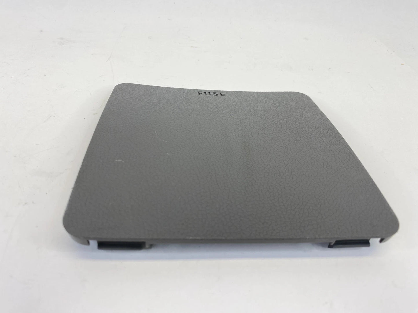 2011-2015 HYUNDAI SONATA DASHBOARD FUSE BOX LID COVER GRAY OEM