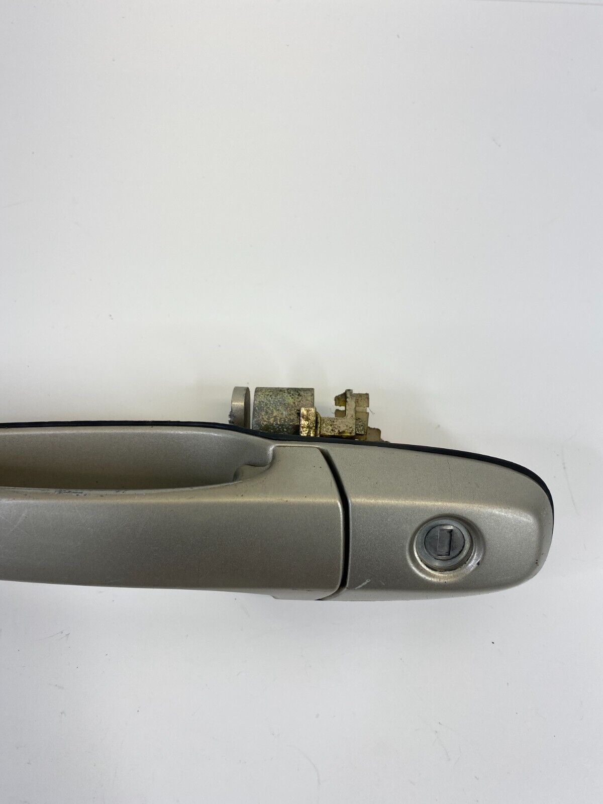 1999 00 01 02 2003 Lexus RX300 Front Left Driver Side Exterior Outer Door Handle