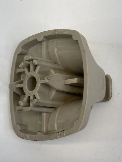 06-08 MITSUBISHI ENDEAVOR FRONT SUNVISOR SUN VISOR HOLDER SUPPORT RETAINER CLIP