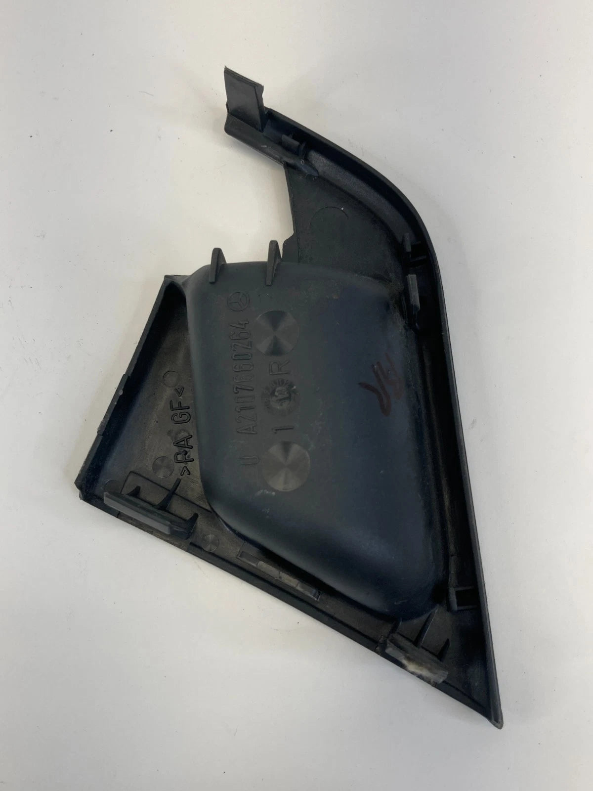 98-02 MERCEDES-BENZ E430 REAR RIGHT INTERIOR DOOR HANDLE TRIM BEZEL 2107660264