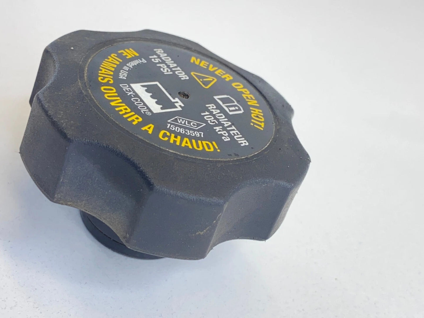 2004-2006 CHEVROLET CHEVY IMPALA ENGINE RADIATOR COOLANT RESERVOIR CAP COVER OEM
