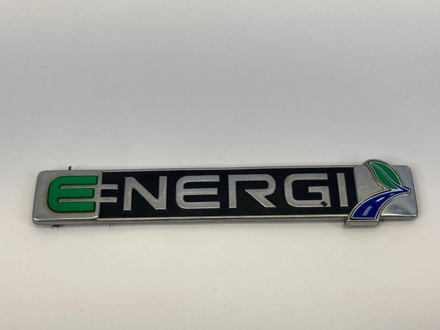 13-17 FORD C-MAX ENERGI REAR TRUNK LID EMBLEM LOGO BADGE SYMBOL NAMEPLATE OEM