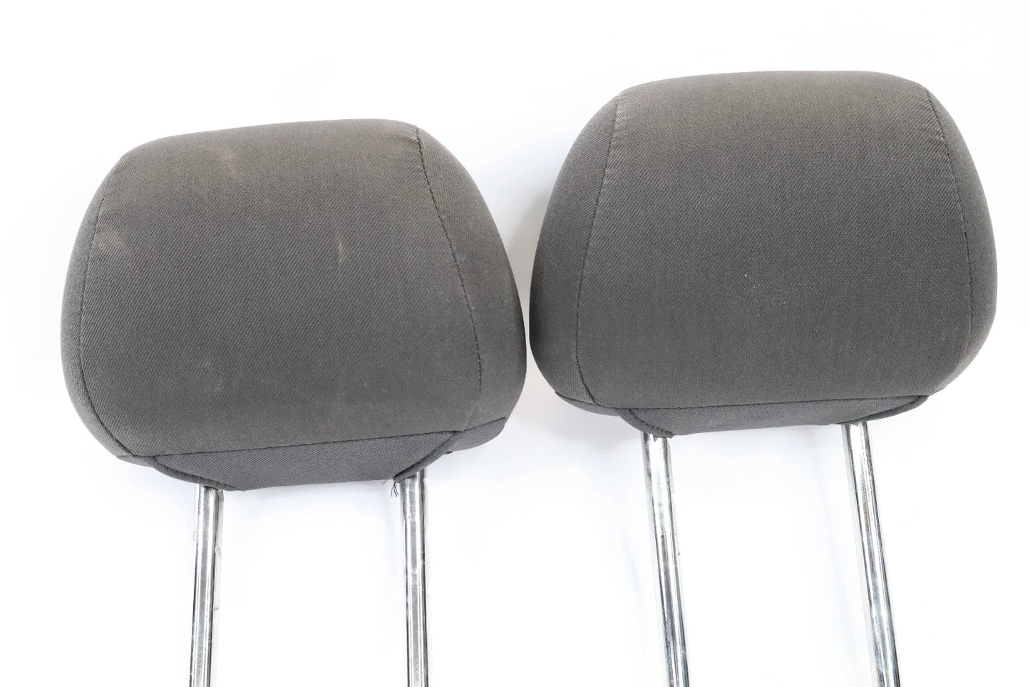 2016-2018 CHEVROLET CRUZE REAR SEAT HEAD RESTRAINT HEADREST LEFT & RIGHT OEM
