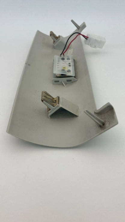 2009-2014 VOLKSWAGEN ROUTAN OVERHEAD ROOF DOME MAP LIGHT LAMP TRIM BEZEL COVER
