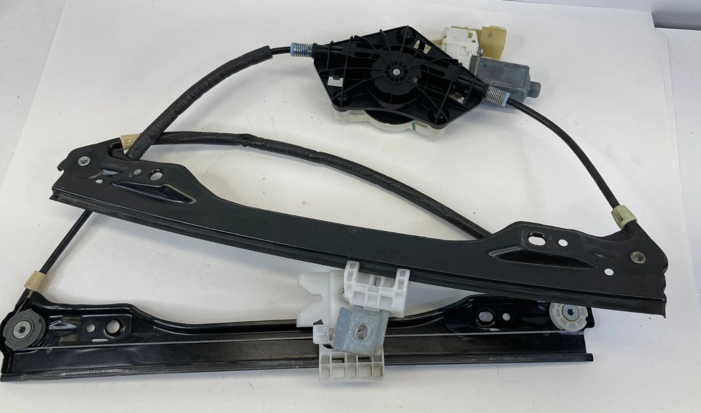 15-17 Chrysler 200 Sedan Front Right Passenger Door Power Window Motor Regulator