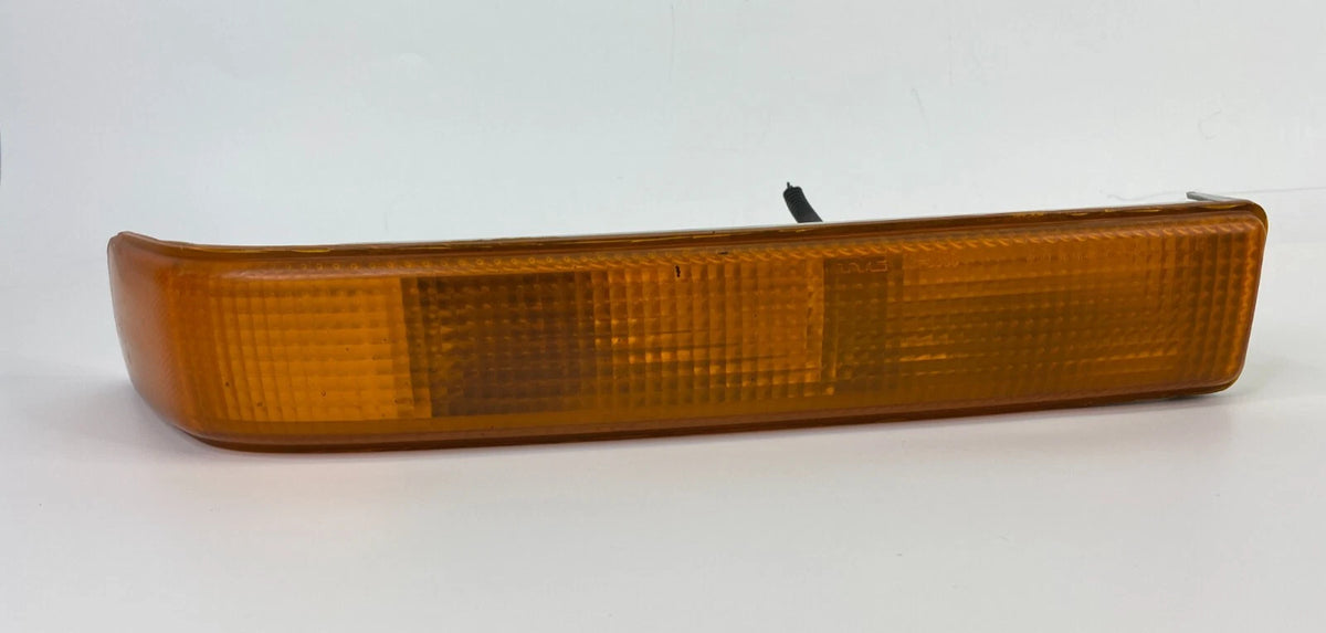 1998-2004 CHEVROLET S10 FRONT RIGHT FR RH PARK TURN SIGNAL LAMP LIGHT OEM
