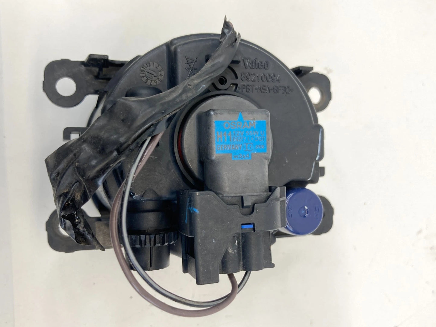 2013-2018 FORD C-MAX FRONT RIGHT PASSENGER SIDE BUMPER FOG LIGHT LAMP 89210094
