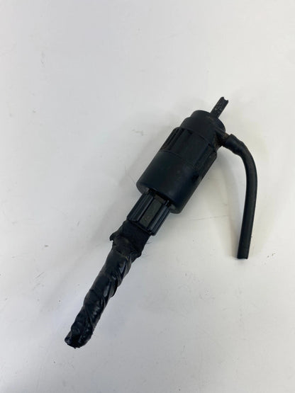 2012-2015 CHEVROLET CAPTIVA SPORT WINDSHIELD WASHER FLUID PUMP MOTOR OEM