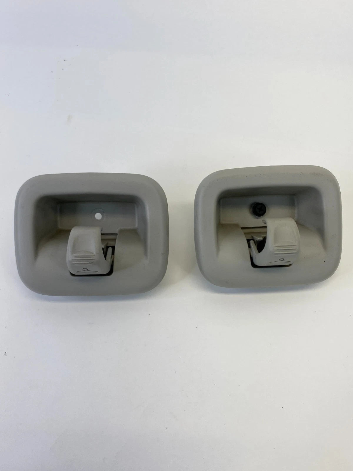 2011-2020 DODGE GRAND CARAVAN TOWN COUNTRY ROOF CEILING COAT HOOK OEM