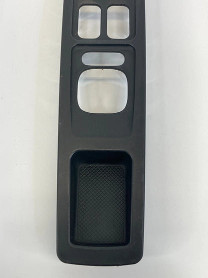 03-07 CADILLAC CTS FRONT LEFT SIDE DOOR MASTER WINDOW SWITCH COVER 10295-JL467