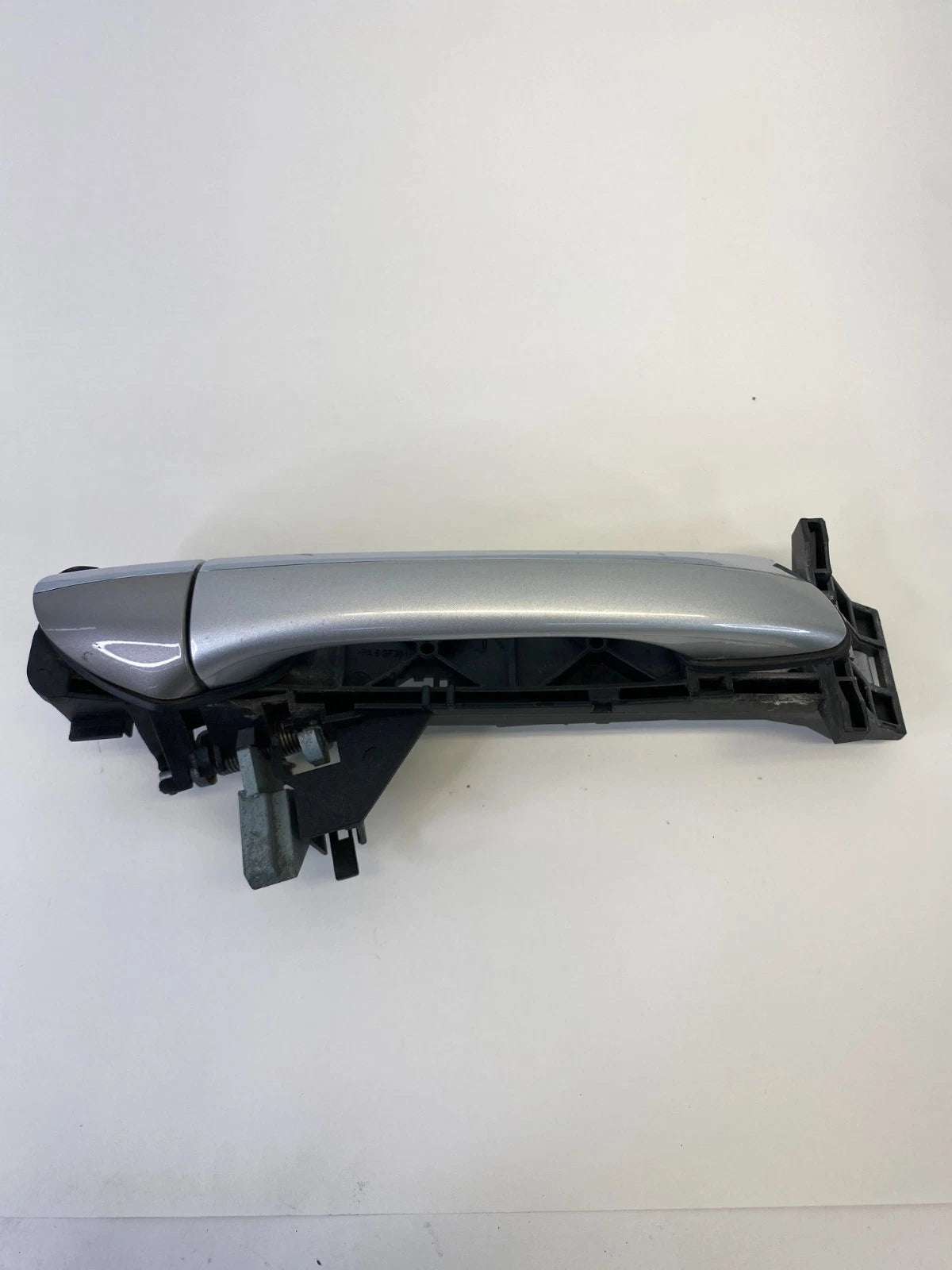 2000-2006 MERCEDES W220 S430 S500 FRONT RIGHT PASSENGER EXTERIOR DOOR HANDLE OEM