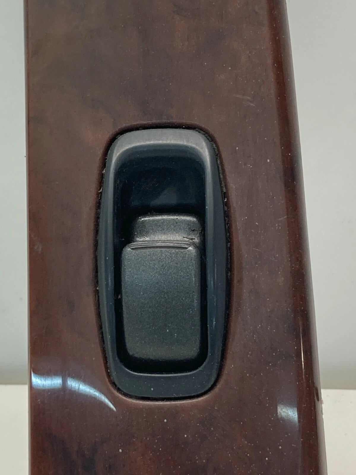 97-03 MITSUBISHI DIAMANTE REAR LEFT WINDOW CONTROL SWITCH BUTTON MR791933 OEM