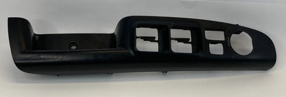 06-08 HYUNDAI SONATA FRONT LEFT DOOR WINDOW SWITCH TRIM BEZEL COVER 93570-3K000