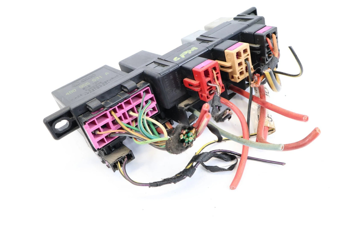 1998-2010 NEW BEETLE 2.5L AT DASH INTERIOR CABIN FUSE BOX PANEL OEM