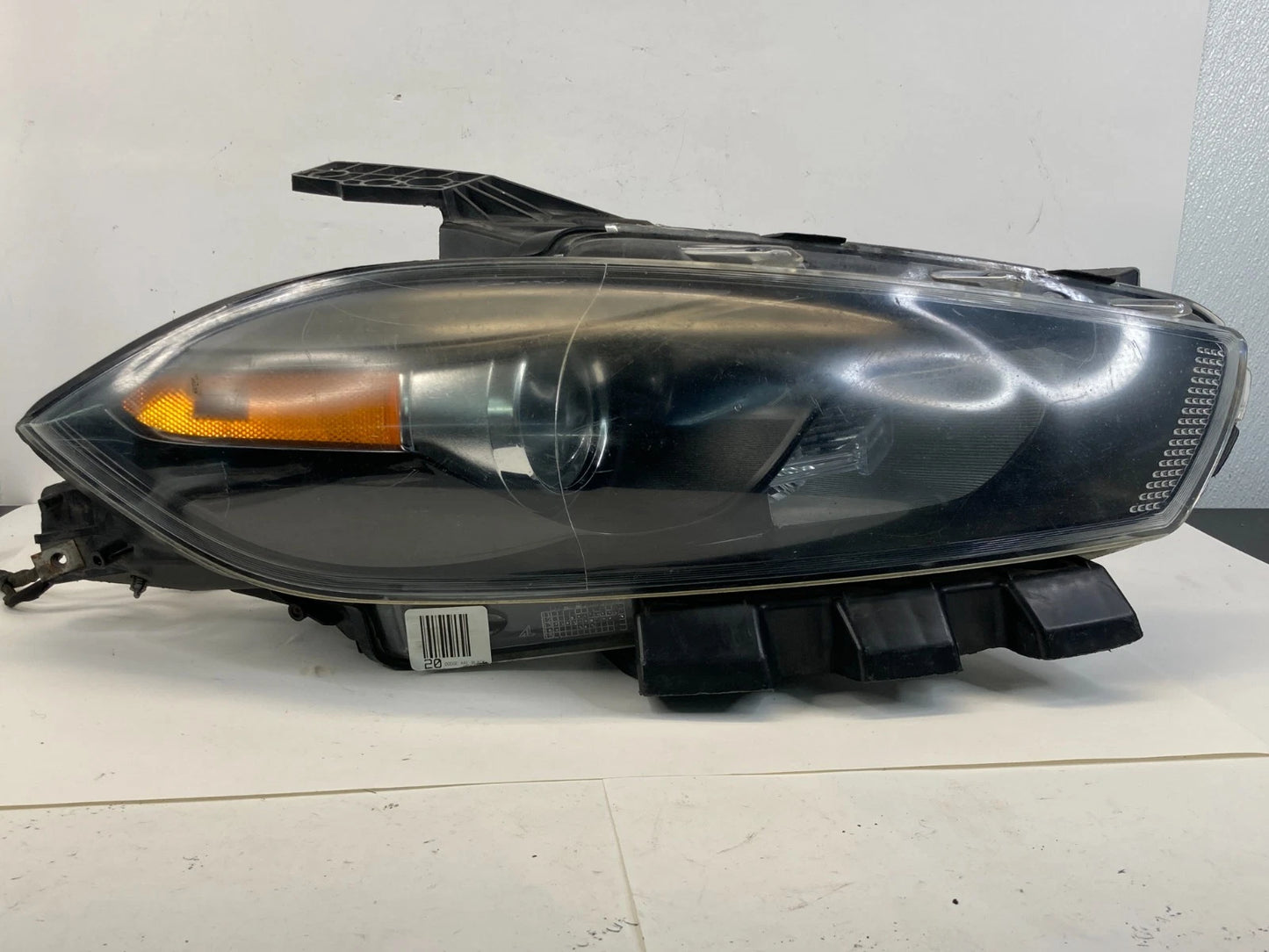 2013-2015 Dodge Dart Right Passenger Side Headlight Headlamp Halogen 68085140AK