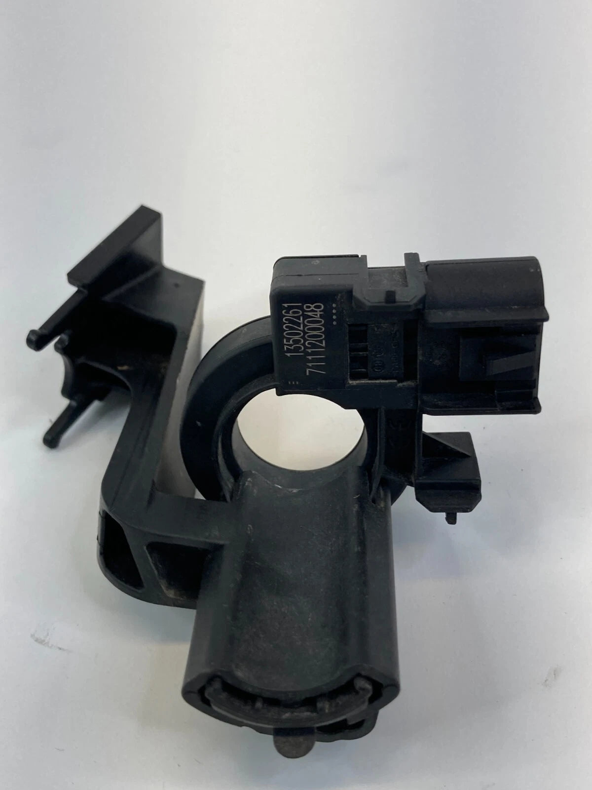 2011-2016 BUICK REGAL BATTERY CURRENT SENSOR 13502261 13502261 OEM