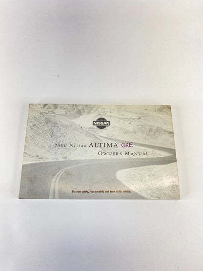 2000 00 NISSAN ALTIMA GXE OWNERS MANUAL WARRANTY INFORMATION BOOKLET SET W/ CASE