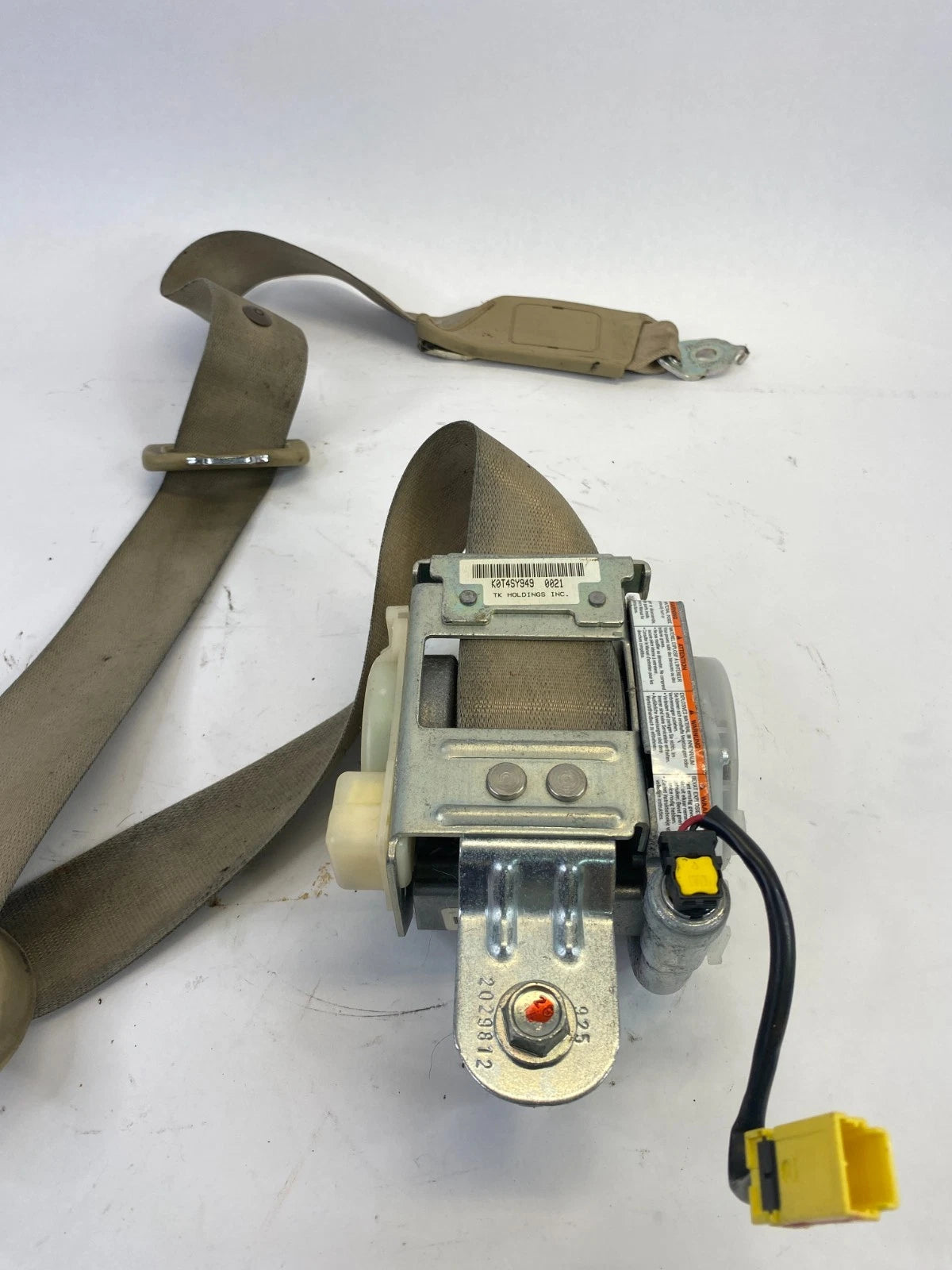 2008-2011 HONDA ACCORD FRONT LEFT DRIVER SEAT BELT RETRACTOR IVORY 2031025 OEM