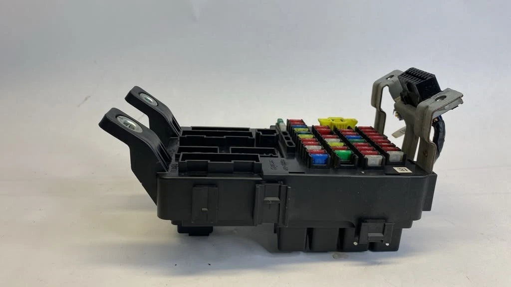 2006-2011 06-11 HYUNDAI ACCENT DASH CABIN FUSE BOX RELAY JUNCTION 919501G040 OEM