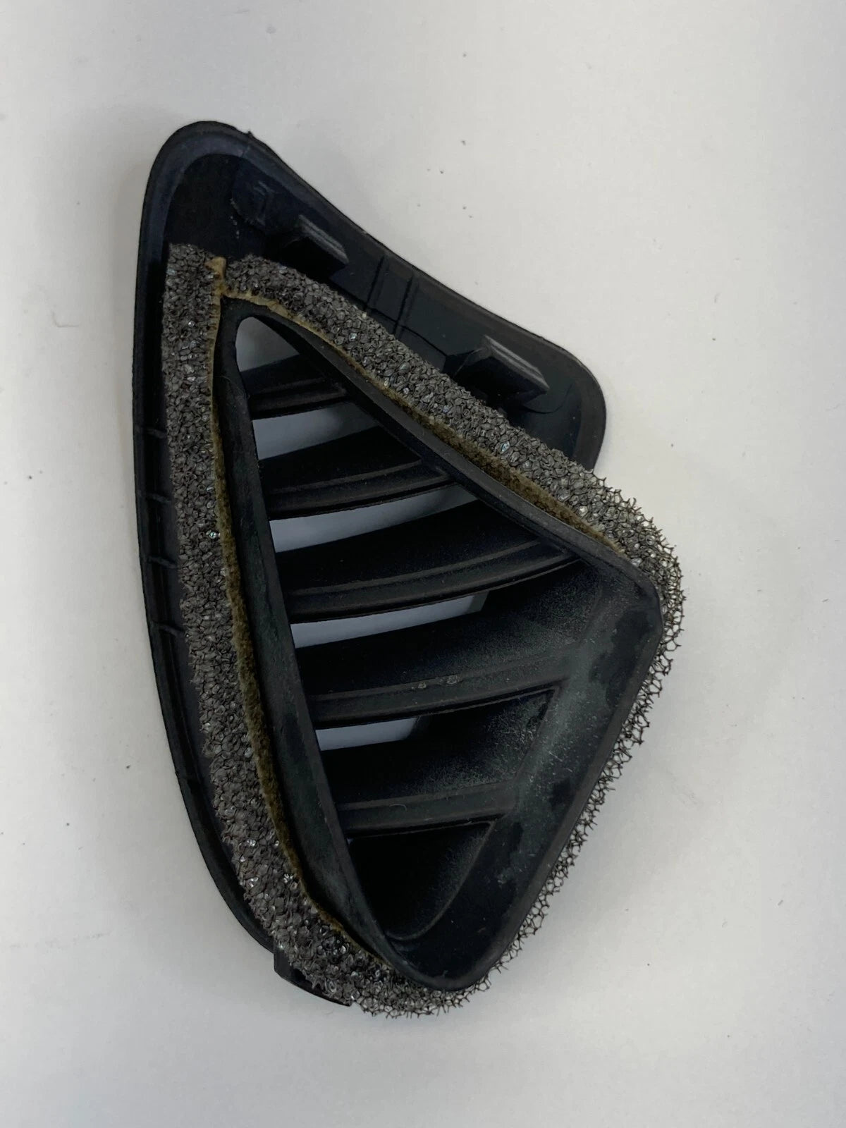 2012-2020 CHEVY SONIC FRONT LEFT SIDE UPPER DASH AC AIR VENT DEFROSTER GRILLE