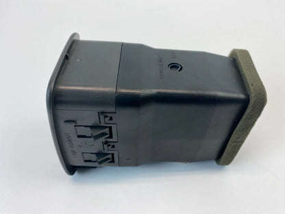 03-06 CHEVROLET TAHOE FRONT RIGHT INSIDE DASH SIDE AC AIR VENT DUCT 15770977 OEM