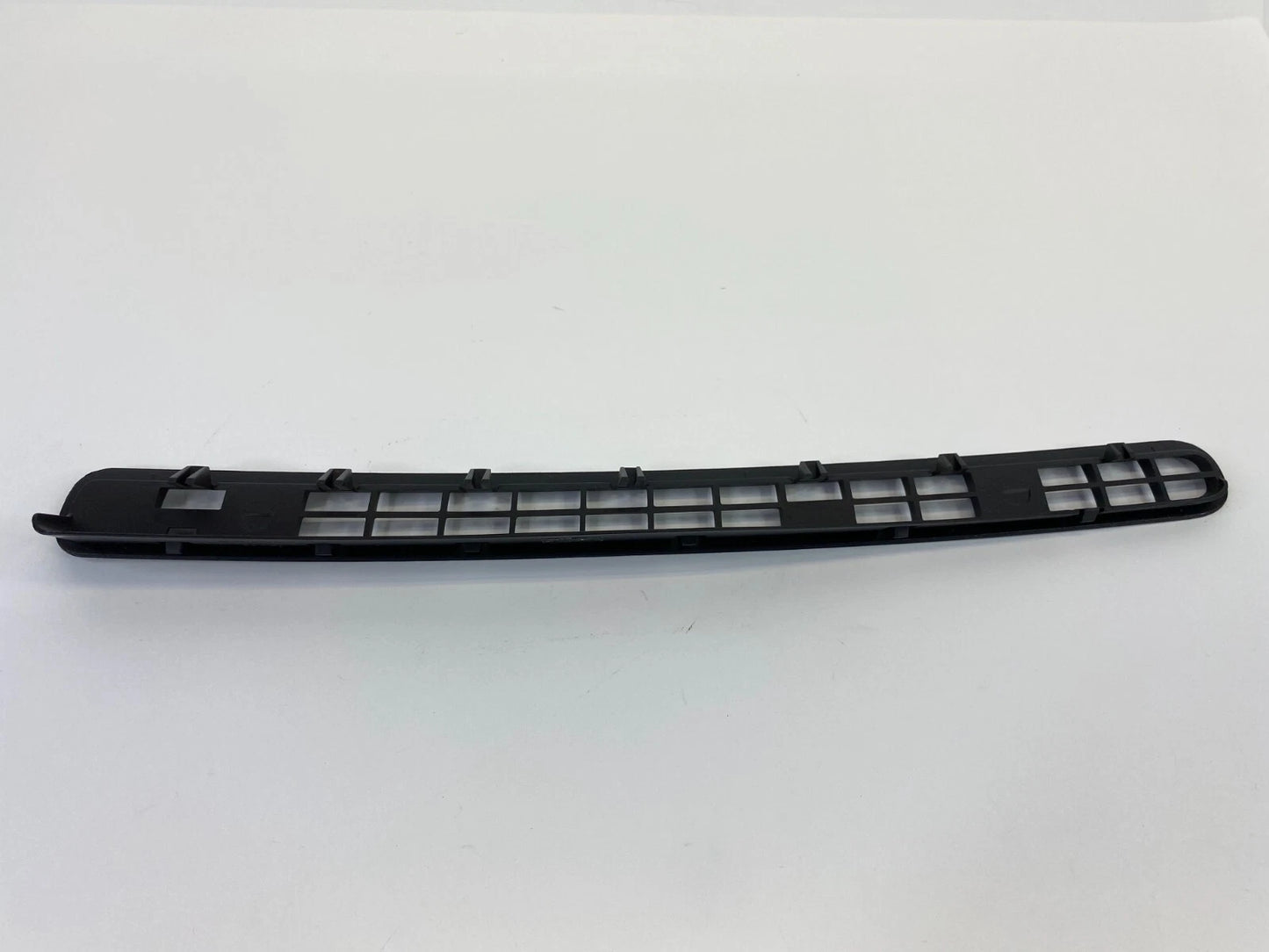 2002-2007 SATURN VUE DASH RIGHT SIDE AIR VENT DEFROST GRILLE 22712732 OEM