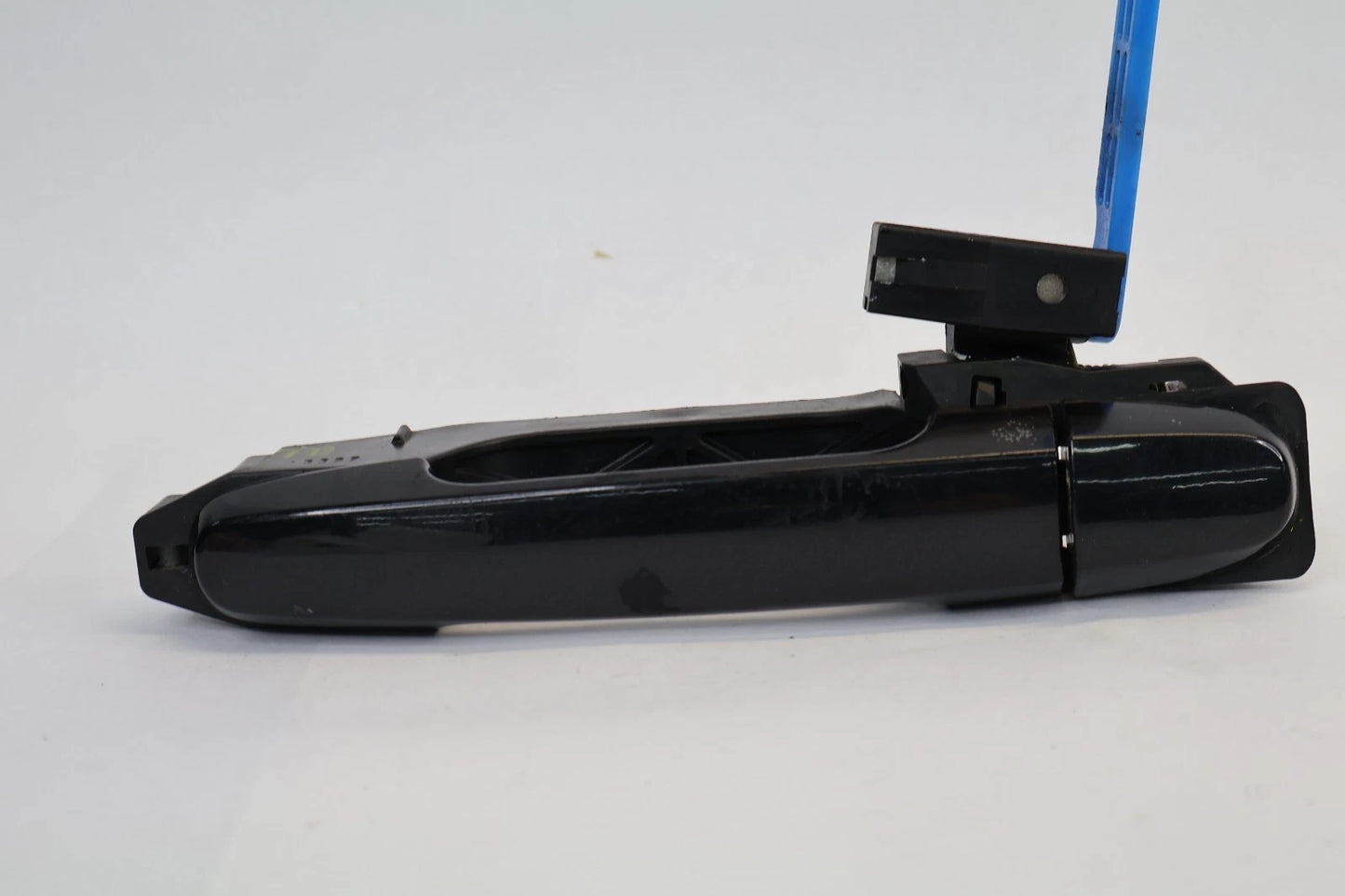 2003-2008 TOYOTA COROLLA REAR LEFT SIDE EXTERIOR OUTER DOOR HANDLE ASSY OEM