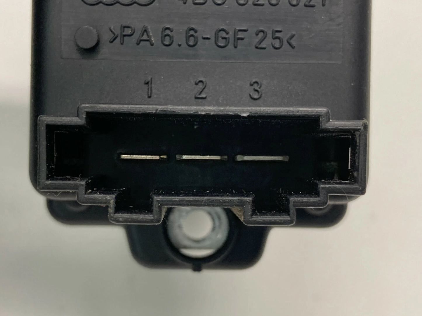 1998-2005 AUDI A6 ALLROAD QUATTRO AC HEATER BLOWER MOTOR RESISTOR CONTROL MODULE