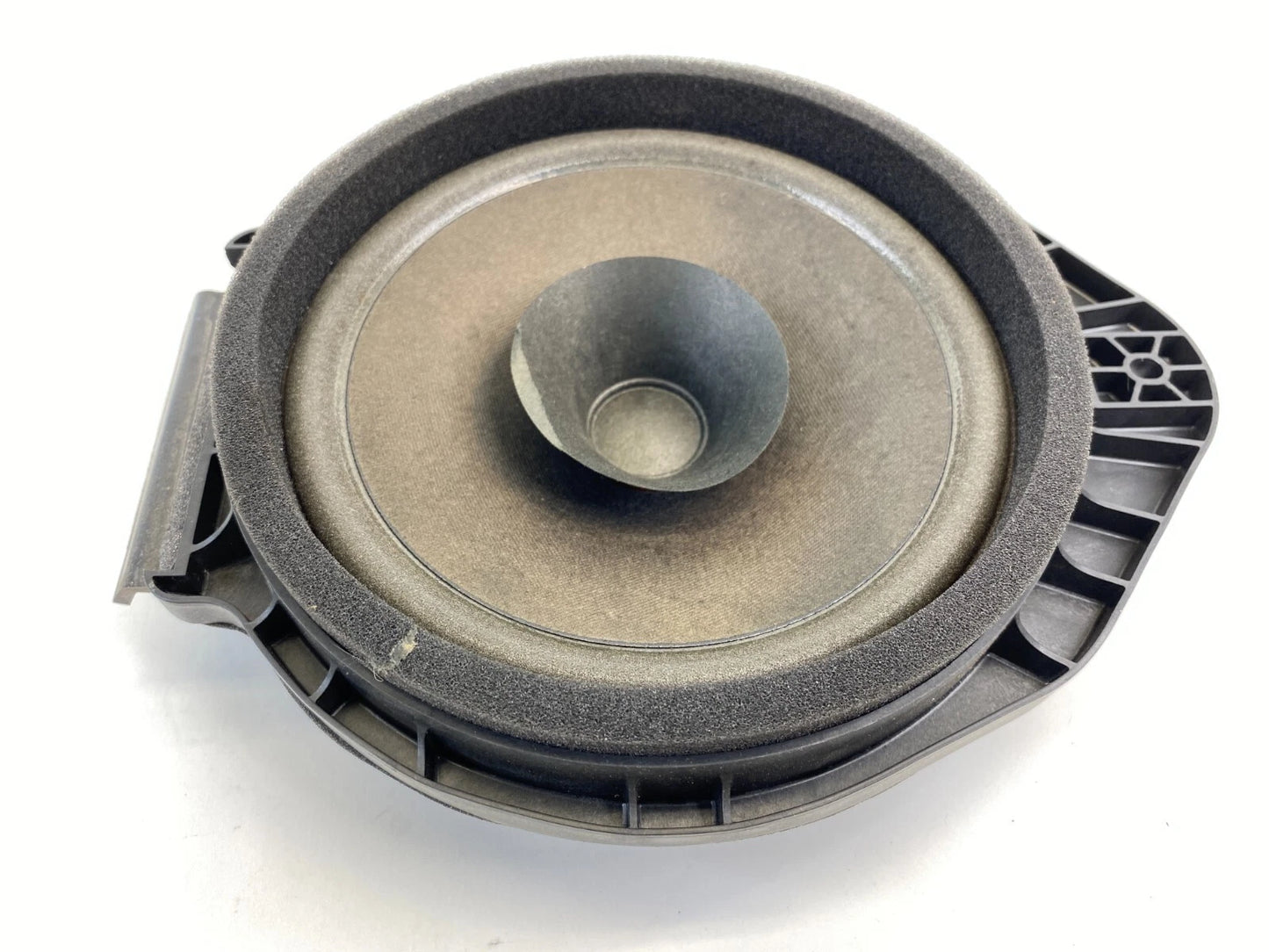 2011-2017 BUICK REGAL REAR LEFT SIDE DOOR SPEAKER AUDIO SOUND SYSTEM OEM