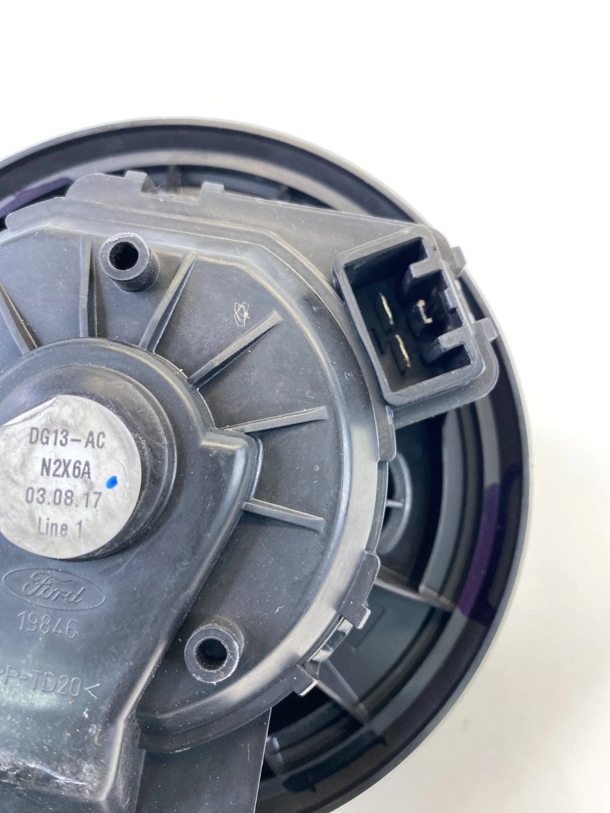 2013-2019 FORD INTERCEPTOR UTILITY SEDAN A/C HVAC BLOWER MOTOR FAN DG13-AC OEM