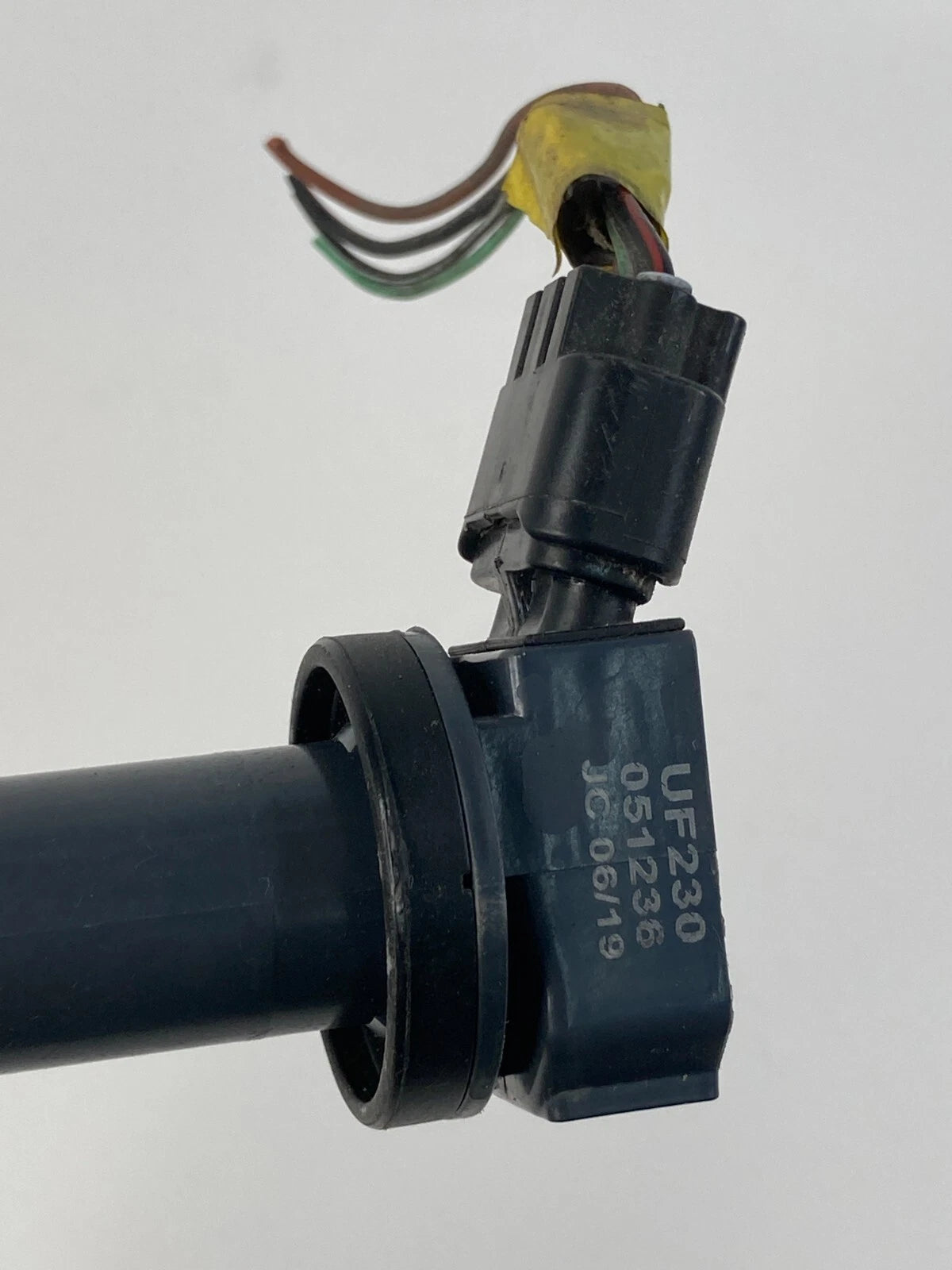 2000-2009 TOYOTA TUNDRA 4.7L V8 IGNITION COIL IGNITER ASSEMBLY OEM