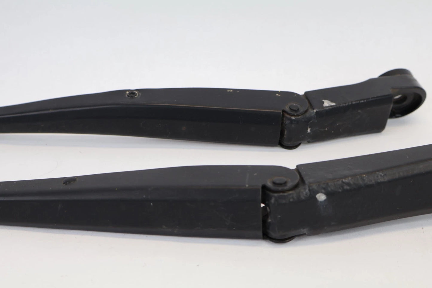 2008-2011 HONDA CIVIC HYBRID SEDAN FRONT WINDSHIELD WIPER ARM PAIR SET OEM