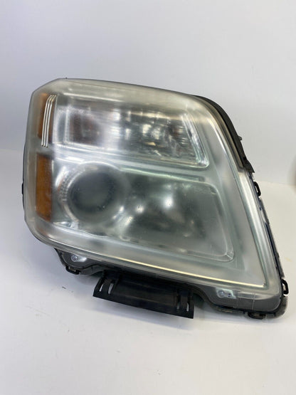 10-15 GMC Terrain Front Right Passenger Side Headlight Light Headlamp Lamp OEM