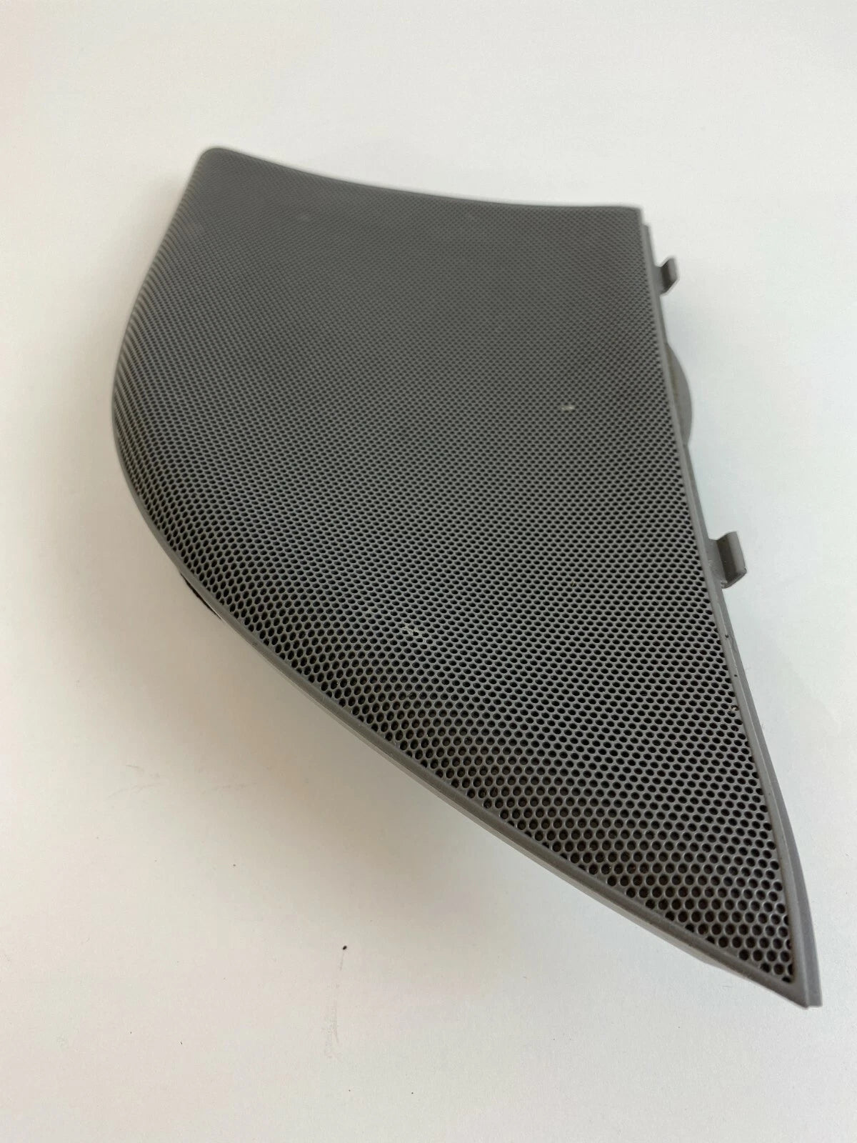 05-10 HONDA ODYSSEY REAR RIGHT QUARTER SPEAKER COVER GRILLE 84612-SHJ-A010 OEM