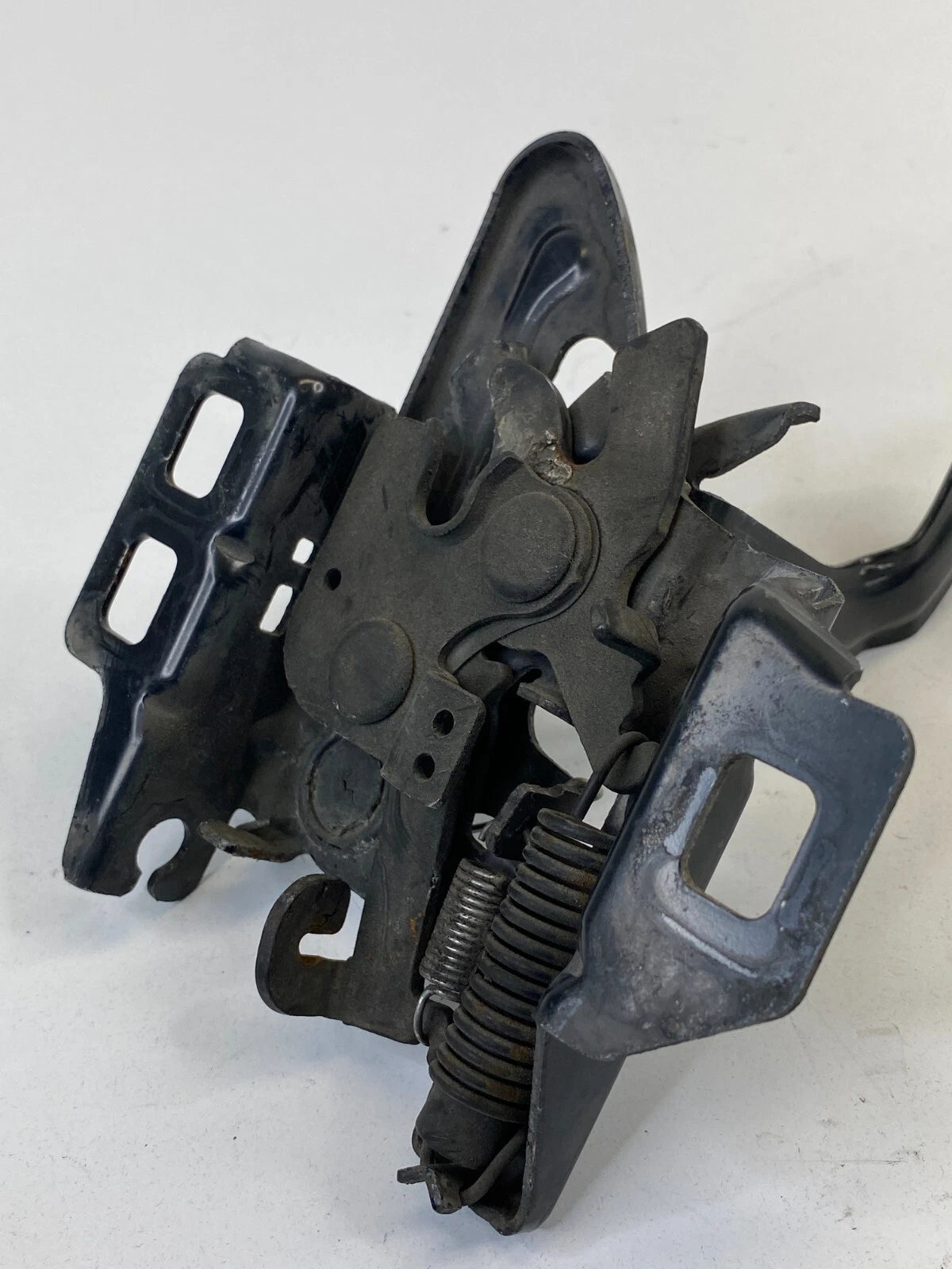 2008-2012 CHEVROLET MALIBU HOOD LOCK LATCH RELEASE ACTUATOR 20952029 OEM