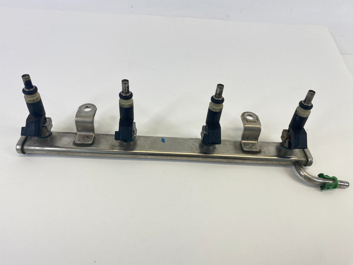 2008-2014 Dodge Avenger 07-12 Sebring 2.4L A/T Fuel Injector Rail Set 4627355AA