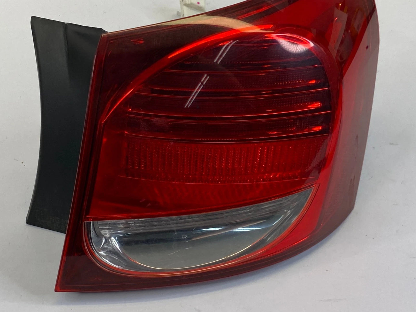 2007-2011 LEXUS GS350 REAR RIGHT PASSENGER SIDE OUTER TAILLIGHT TAIL LAMP OEM