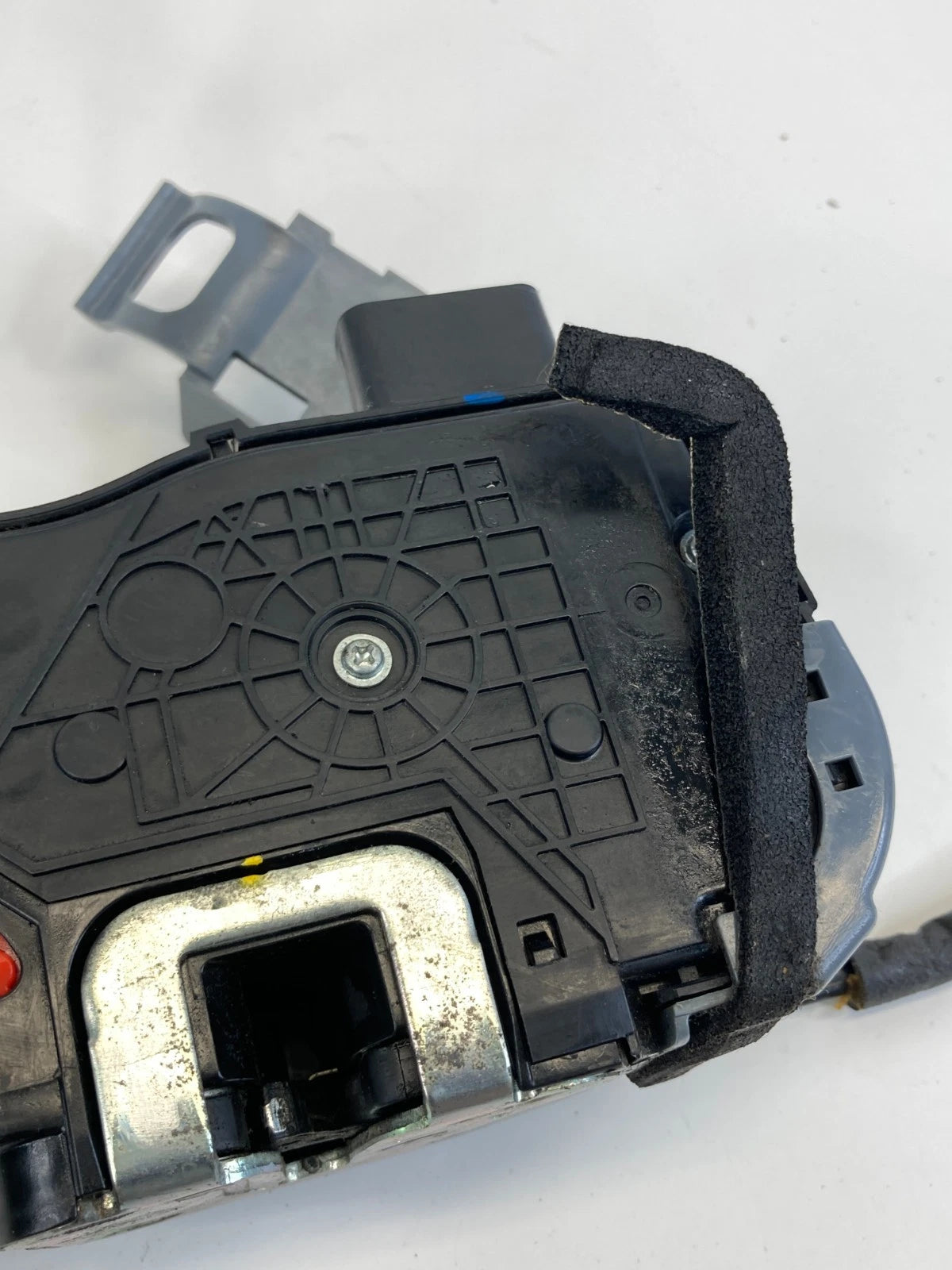 2011-2014 HYUNDAI SONATA REAR RIGHT DOOR LOCK LATCH ACTUATOR 814203S000 OEM
