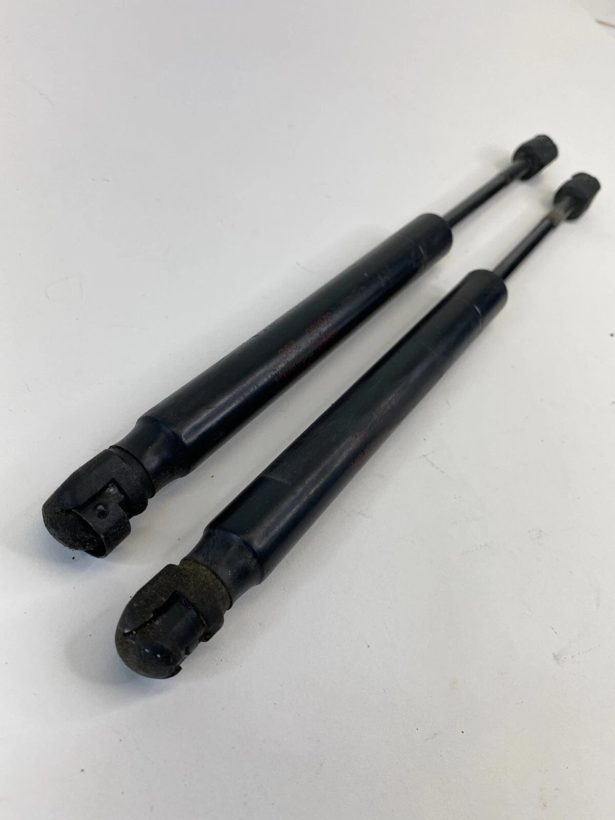 2006 2007 HYUNDAI SONATA REAR DECKLID TRUNK LIFT SUPPORT SHOCKS STRUTS PAIR OEM